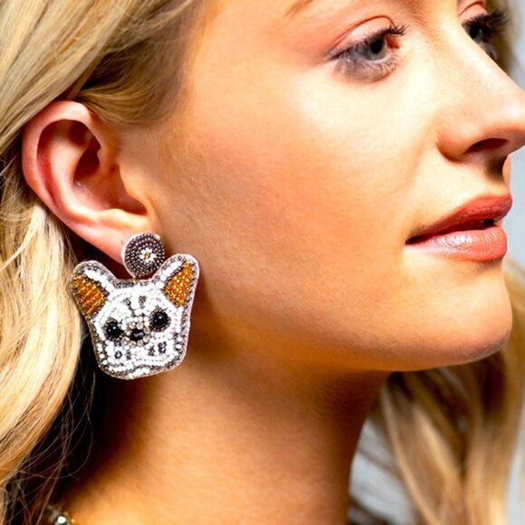 SET OF 2 PAIRS NEW Frenchie French Bulldog Seed Bead Earrings Boutique Quality - Picture 3 of 9